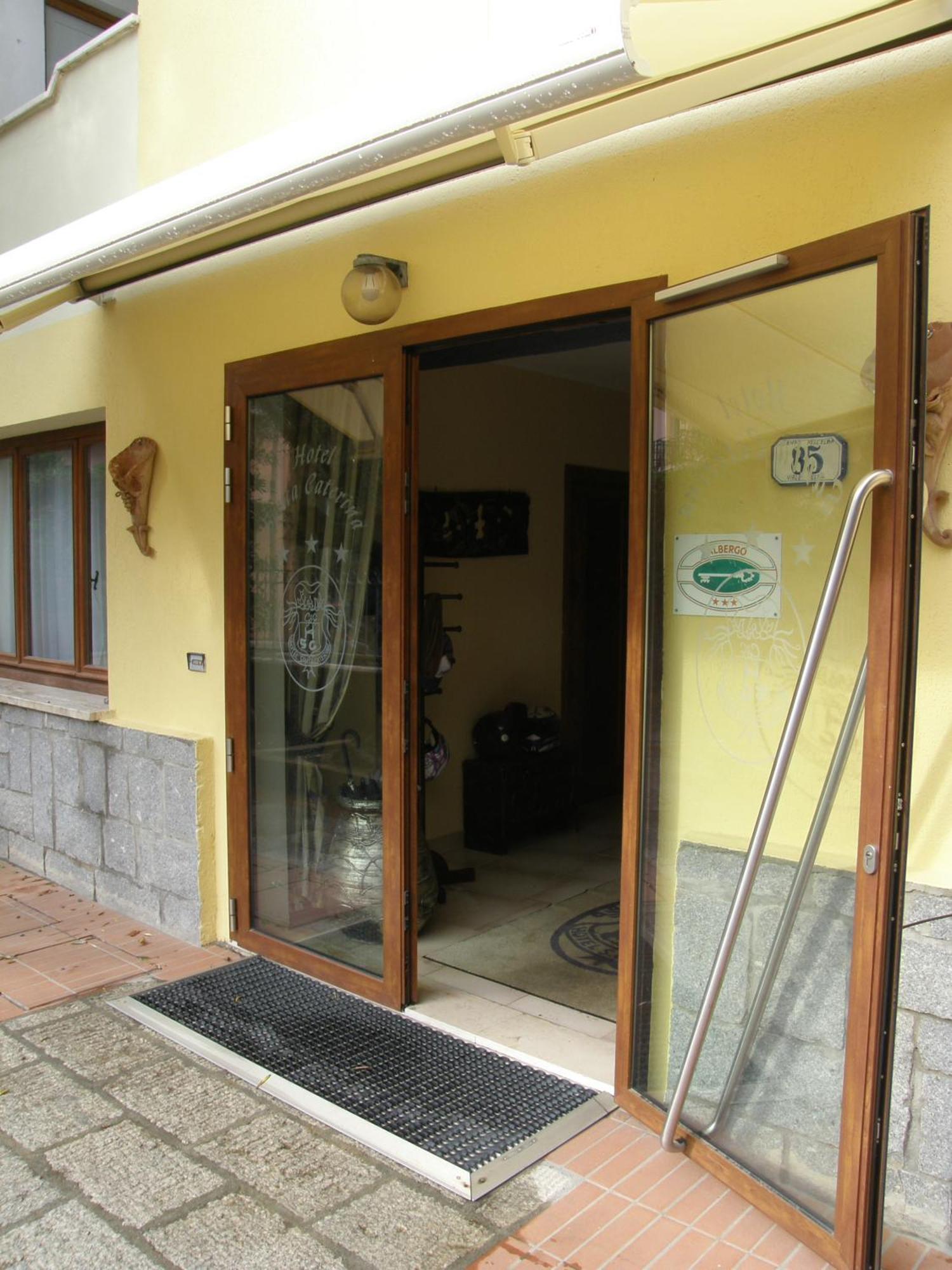 מרינה די קמפו Hotel Santa Caterina מראה חיצוני תמונה