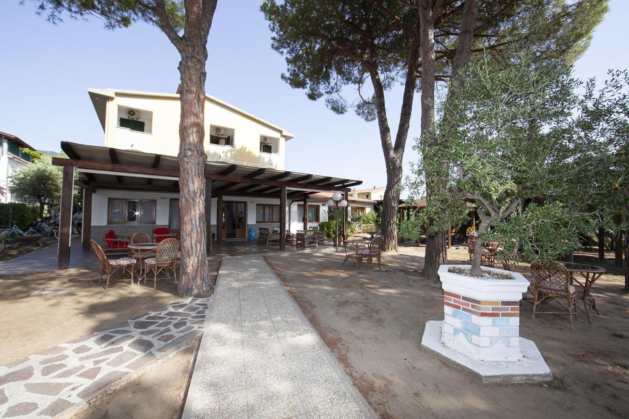 מרינה די קמפו Hotel Santa Caterina מראה חיצוני תמונה
