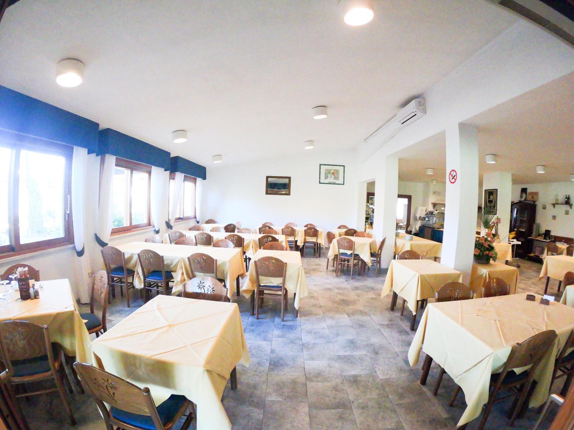 מרינה די קמפו Hotel Santa Caterina מראה חיצוני תמונה