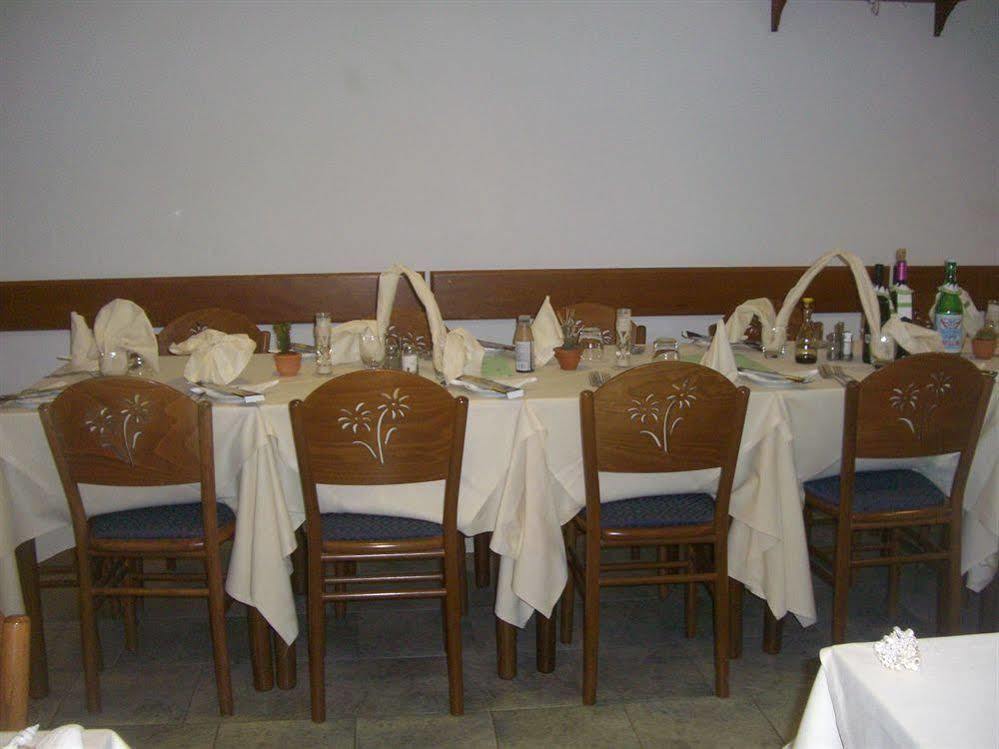 מרינה די קמפו Hotel Santa Caterina מראה חיצוני תמונה